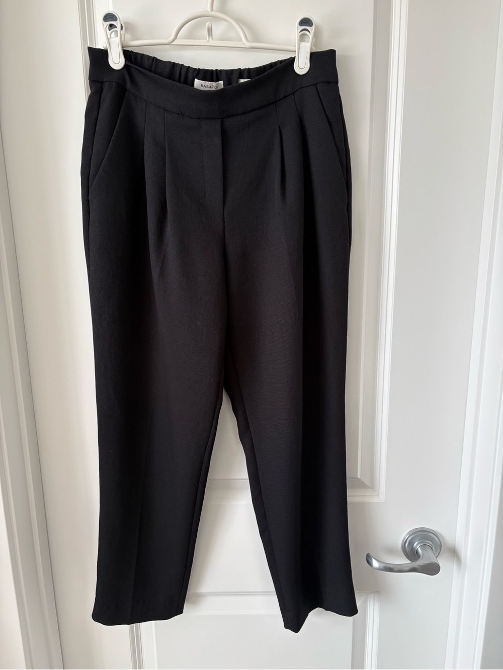 Babaton Black Elastic-Waist Ankle Trousery